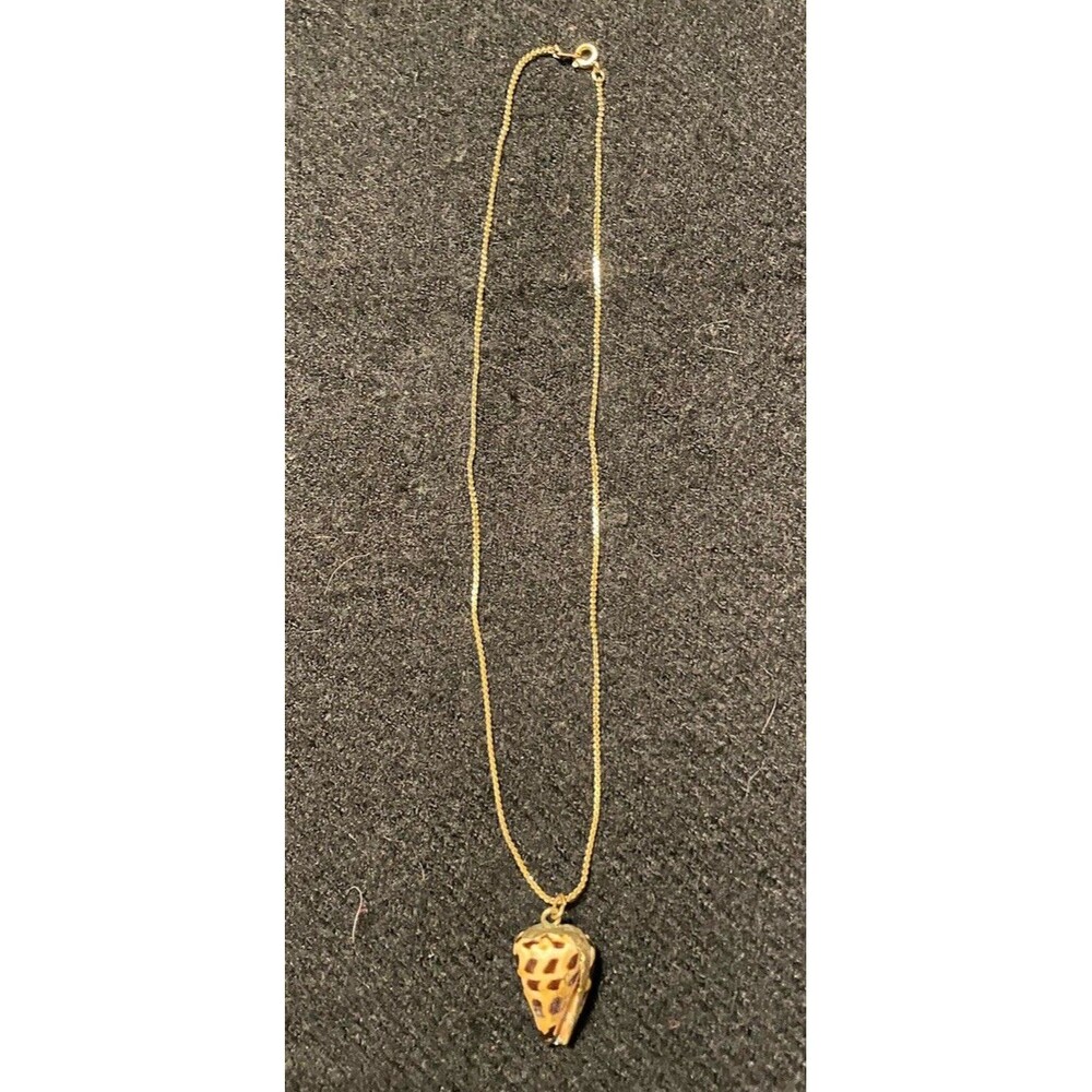 Vintage Leopard Cone Shell Necklace With 20” Gold Tone Chain